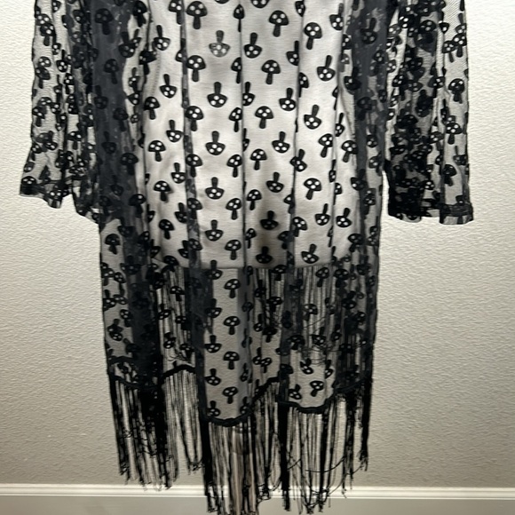 Hot Topic Black Sheer Goth Mushroom Print Fringe Hem Open Cardigan Size Medium - Picture 7 of 8